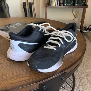 Lululemon Women’s Running and Training Chargefeel Mid Workout Shoes